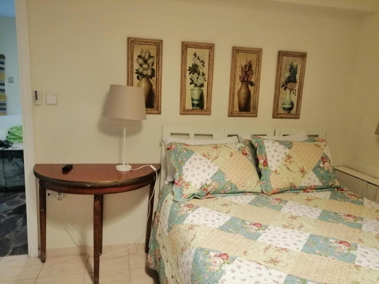 St. Thomas Bed And Breakfast Paiania Exterior photo