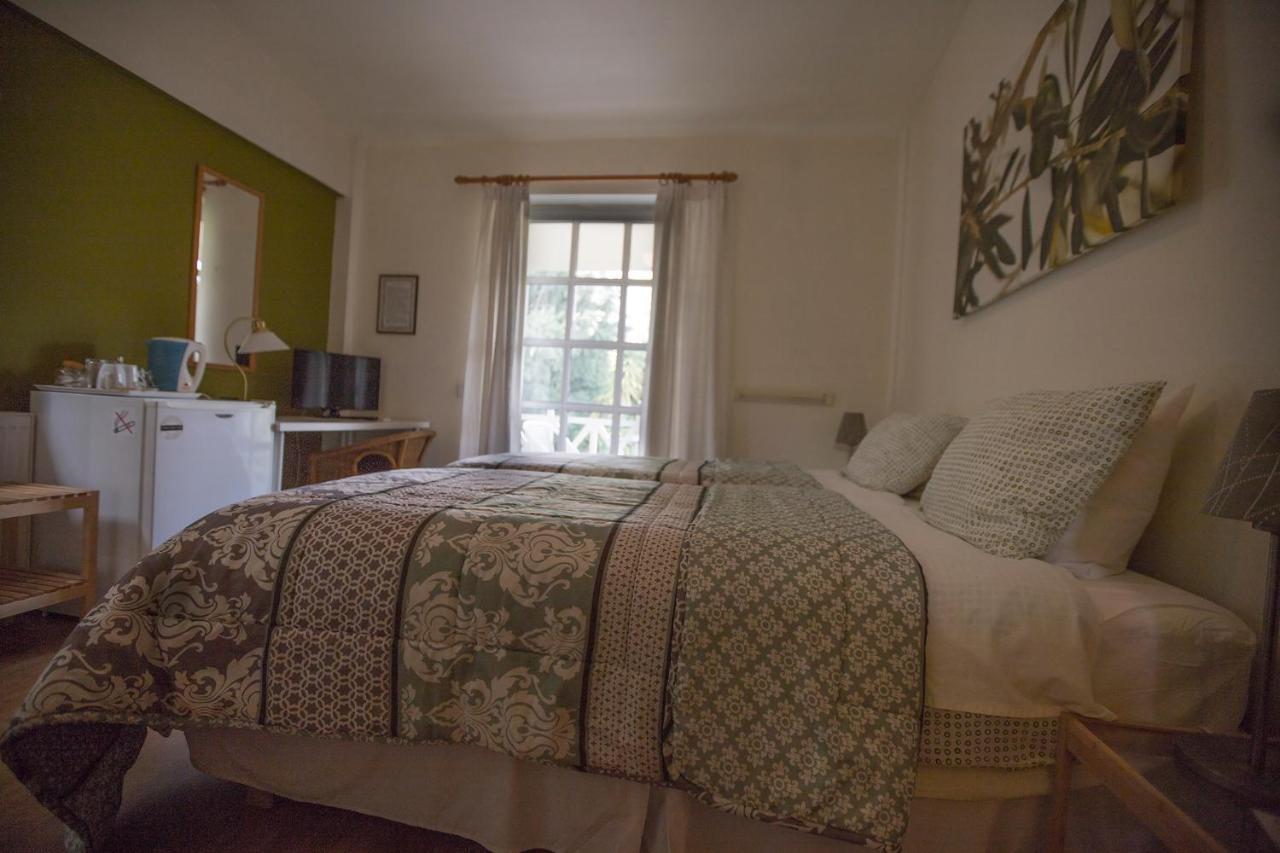 St. Thomas Bed And Breakfast Paiania Exterior photo